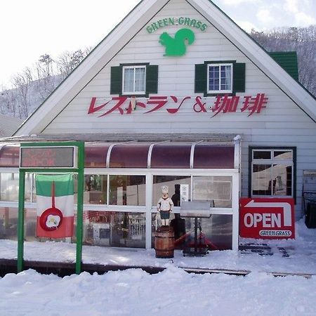 Pension & Restaurant Green Grass Hakuba Esterno foto